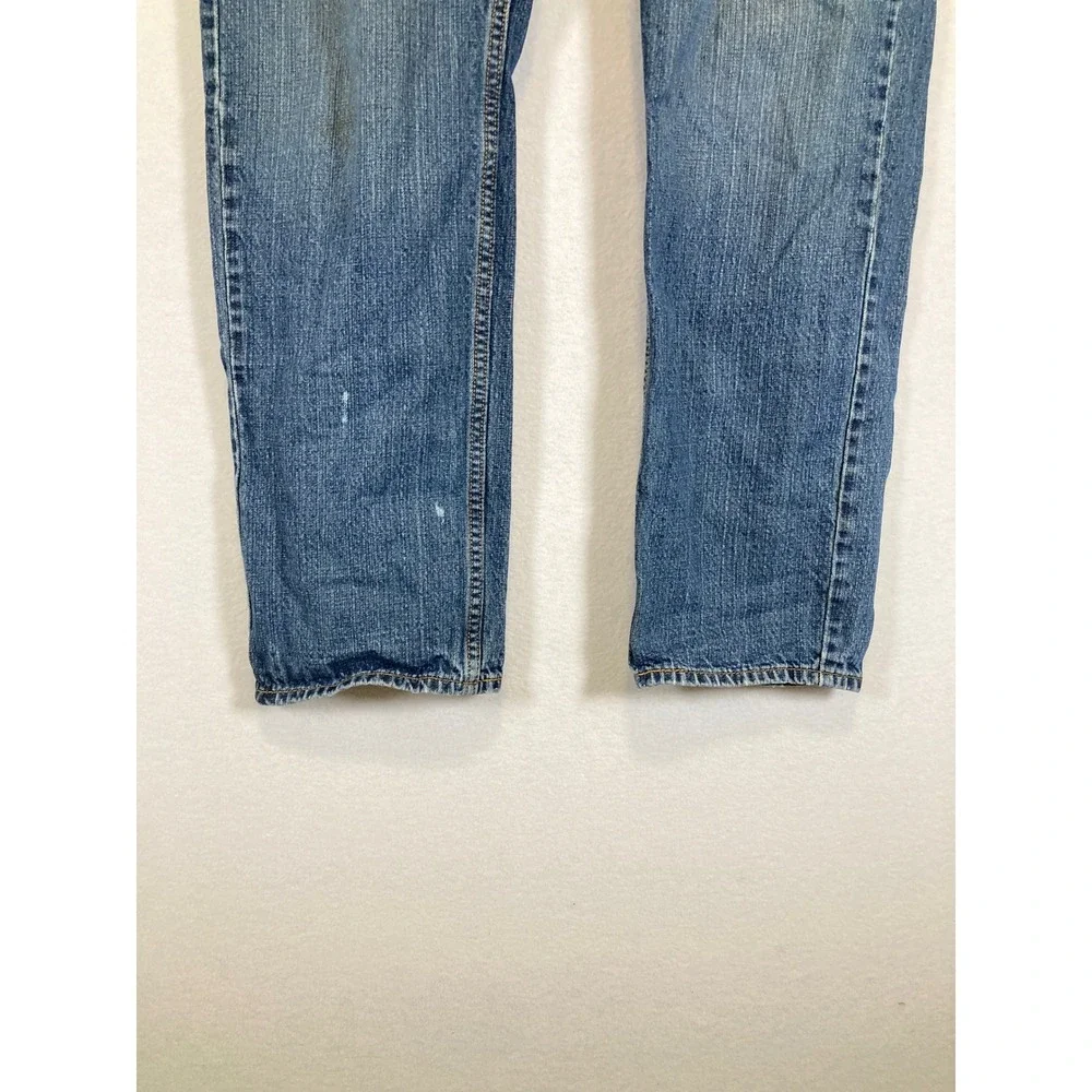 Levis these levi